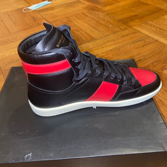 Saint Laurent shoes meet ups only in New York - Picture 3 of 8